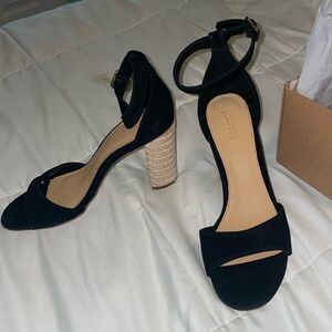 203 Soludos black heel